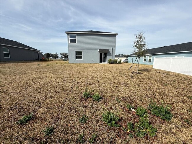 Building Photo - 3809 NE 32nd Ct