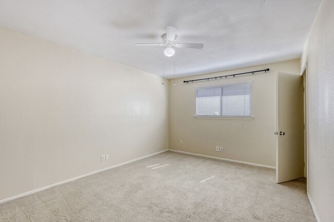 Building Photo - ALL Utilities Included!