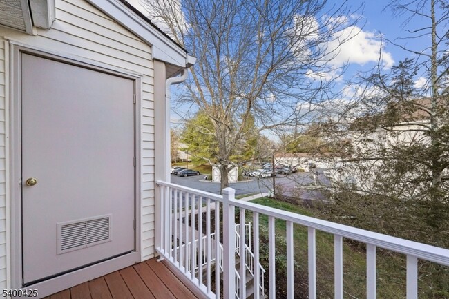 Building Photo - 176 Potomac Dr