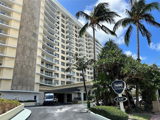 Building Photo - 5600 Collins Ave