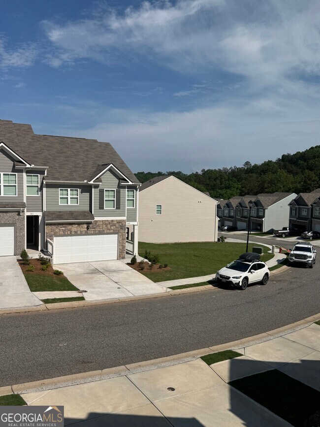 Building Photo - 364 Stoneybrook Dr