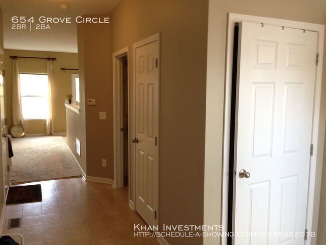 Building Photo - Huge condo w/finished basement in Gahanna