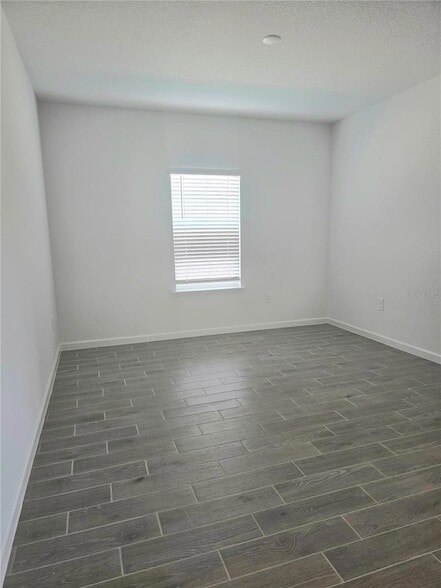Building Photo - 13844 NW Convergence Blvd