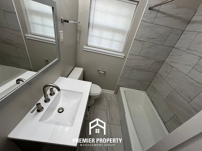 Building Photo - NEWLY RENOVATED 4BR/2BA Whitehaven Home | Detached 2-Car Garage & Tile Floors