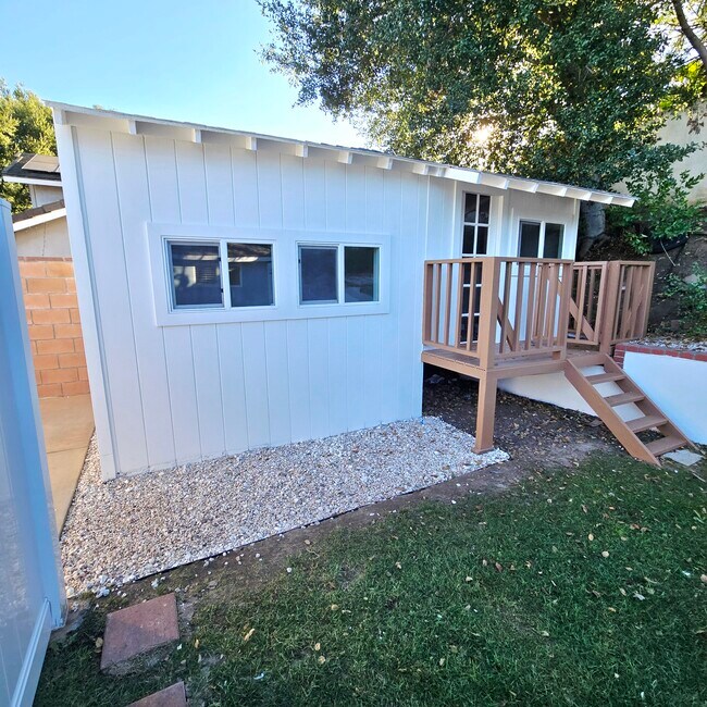 Building Photo - 90 Lupe Ave