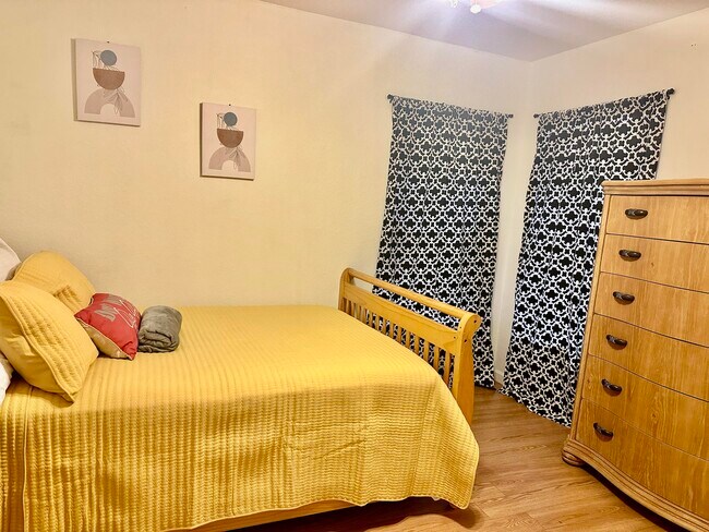 Building Photo - 13638 88th Pl N