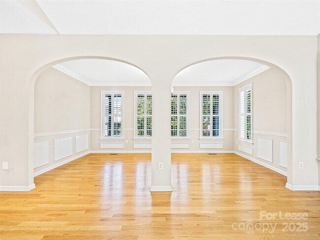 Building Photo - 51 Driftstone Cir