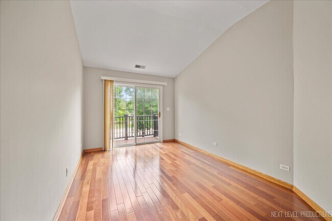 Building Photo - 2402 Wilton Ln