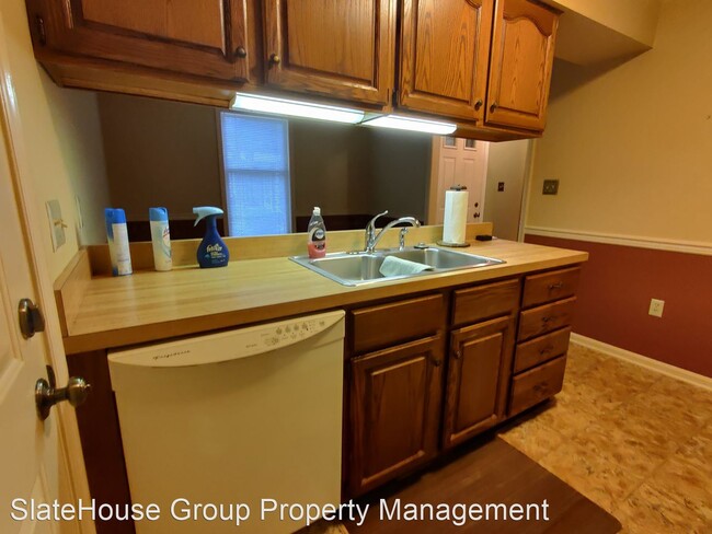 Building Photo - 2 br, 1 bath House - 12 Ashlea Village