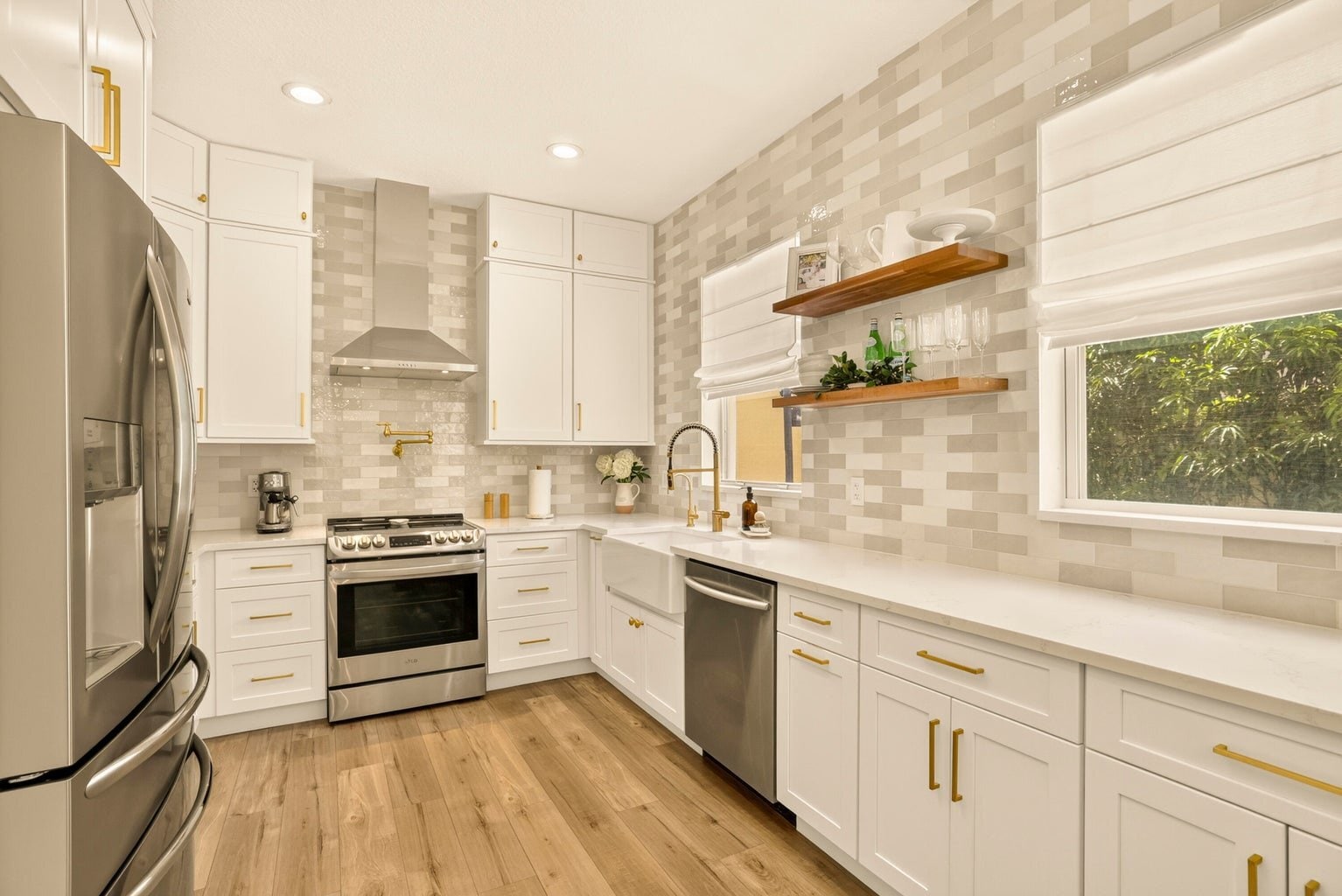 Building Photo - 7630 Topiary Ave