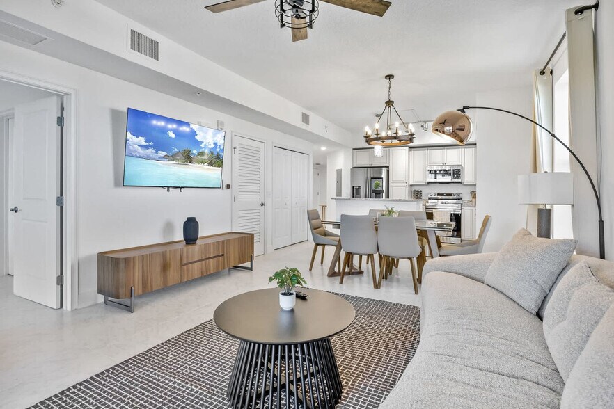 Primary Photo - 6275 Judson Rd