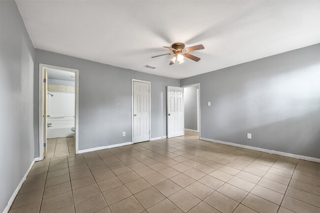 Building Photo - 3231 Scotch Moss Ln