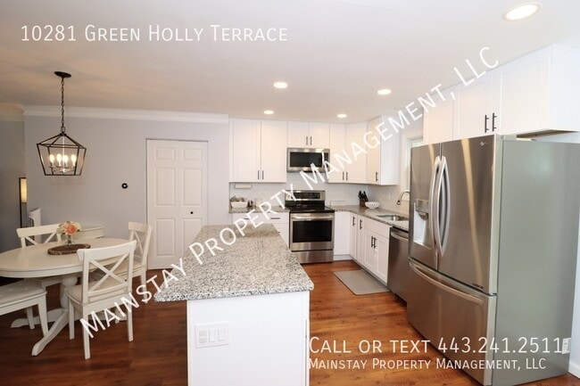 Building Photo - 10281 Green Holly Terrace