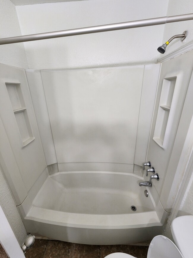 Building Photo - 6399 Baker Ct