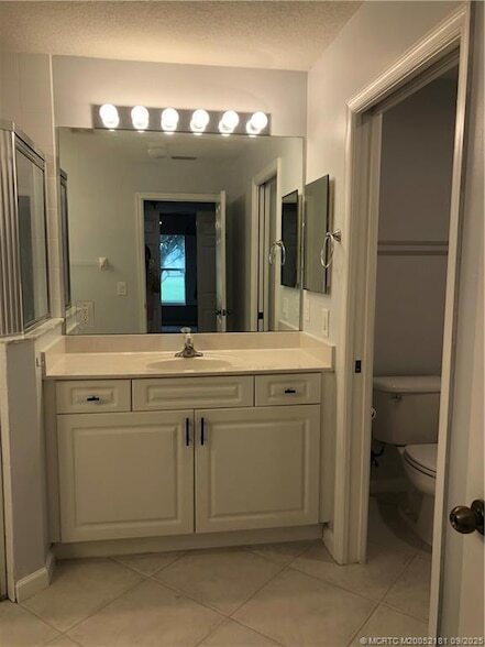 Building Photo - 4567 SE Murray Cove Cir
