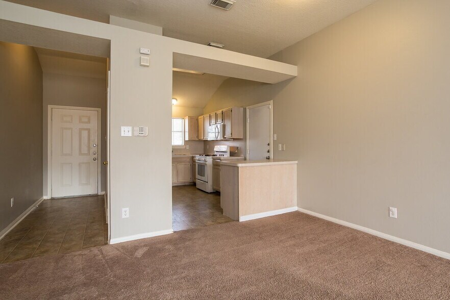 Building Photo - 23623 Prairie Bird Dr