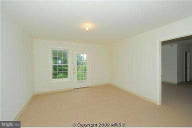 Building Photo - 2123 Queensguard Rd