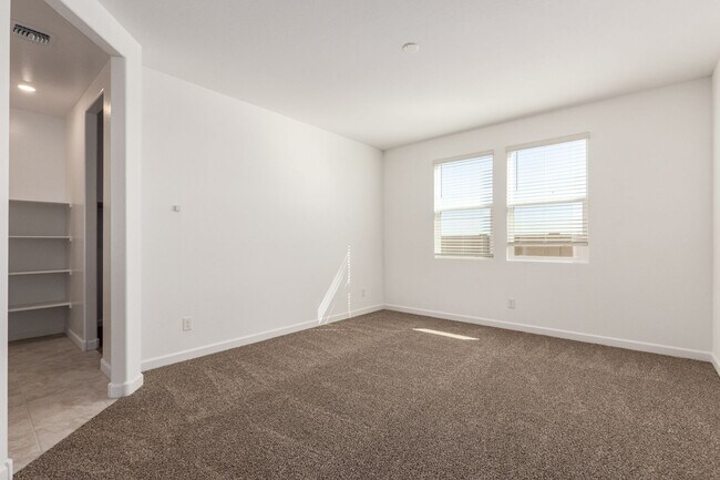 Building Photo - Brand New - Never Lived In 4 Bedroom / 2 B...