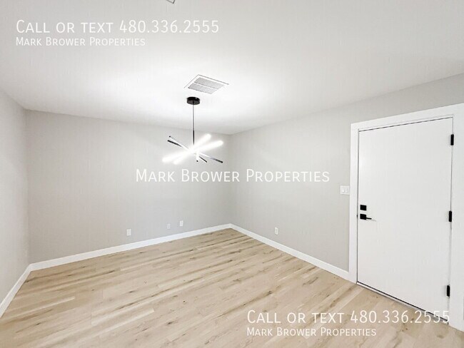 Building Photo - 4416 E Capistrano Ave
