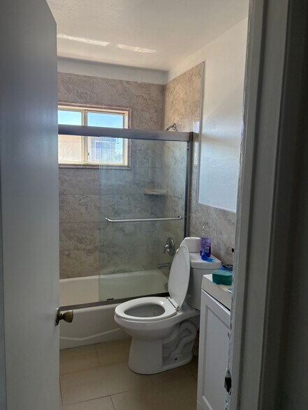 Building Photo - 5071 Sterling Ct
