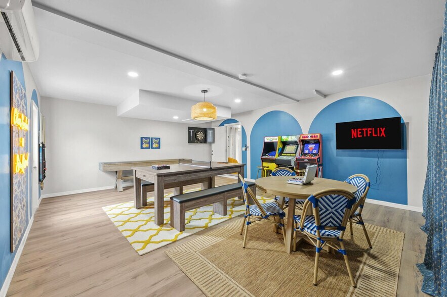 Building Photo - 8580 139th Ln