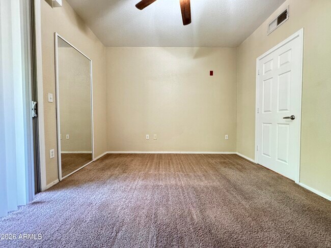 Building Photo - 18416 N Cave Creek Rd