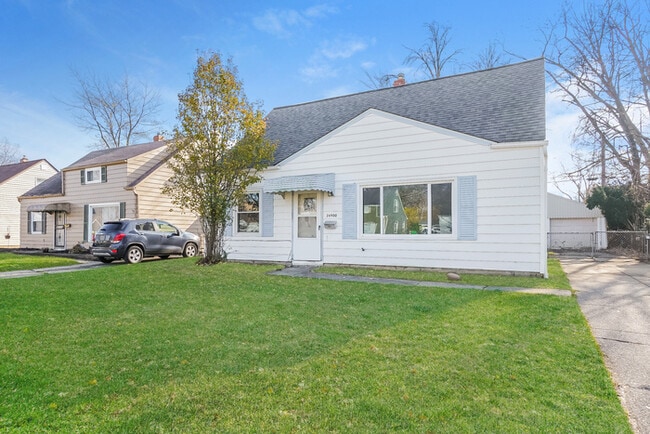 Building Photo - 26900 Zeman Ave