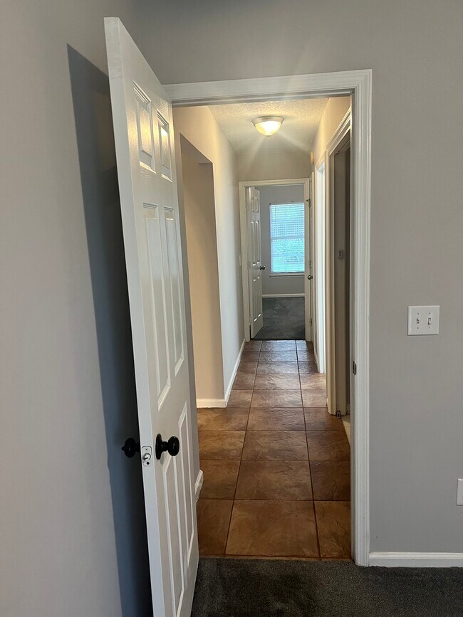 Hallway bt guests rooms - 4551 Crystal Brook Way