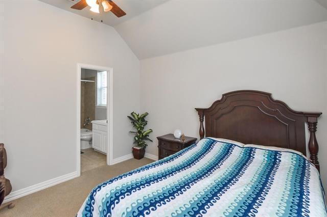 Building Photo - 9750 Candlewood Dr