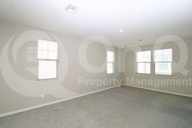 Building Photo - 17221 N 9th Pl