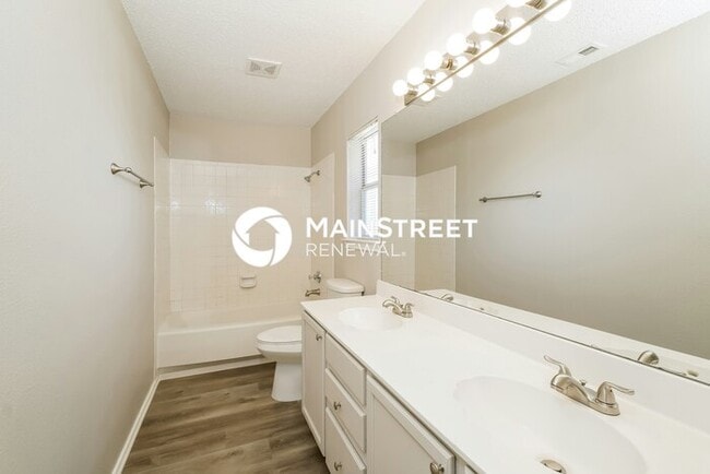 Building Photo - 3 Bedroom Pet-Friendly Home in Converse, TX with Main Street Renewal