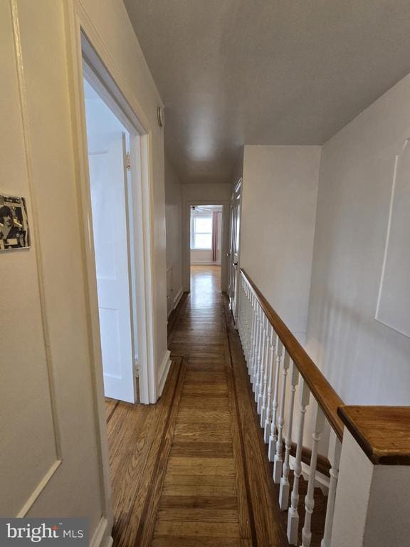 Building Photo - 831 Fanshawe St