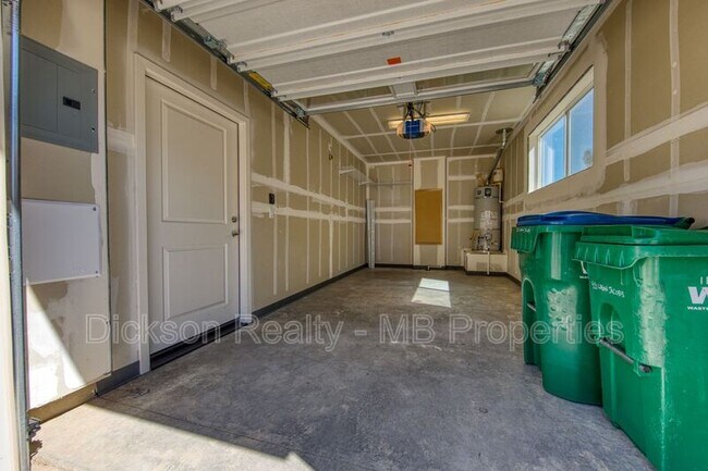 Building Photo - 520 Logan Jacob Ln