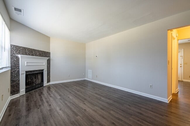 Building Photo - 1108 Cousins Rd