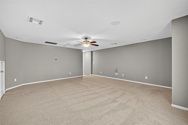 Building Photo - 18214 Almond Place Lane