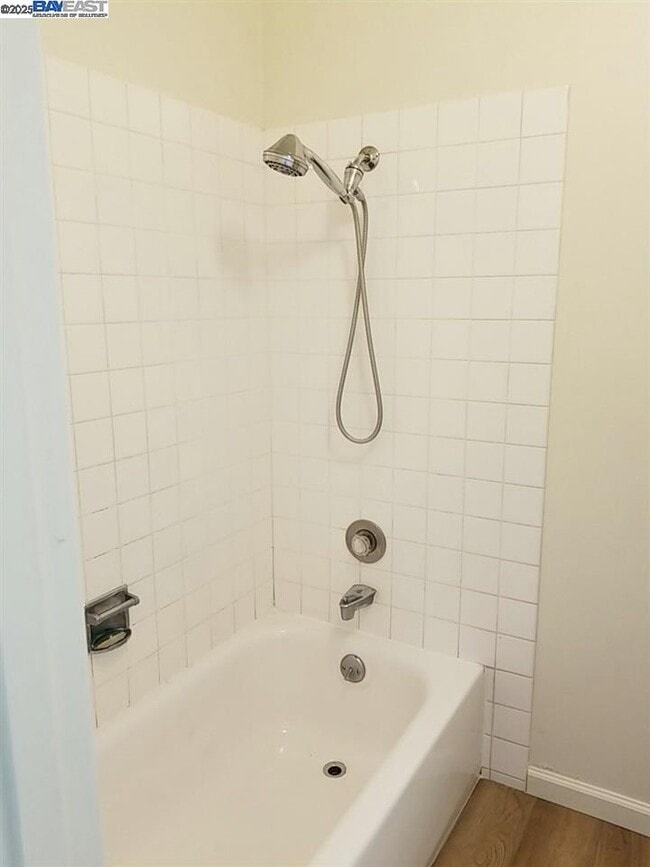 Building Photo - 3181 Camdon Ct