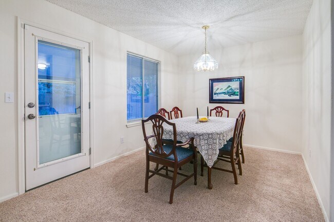 Building Photo - Spacious and Serene Home with Ideal Location near Parks, Trails, and Schools!