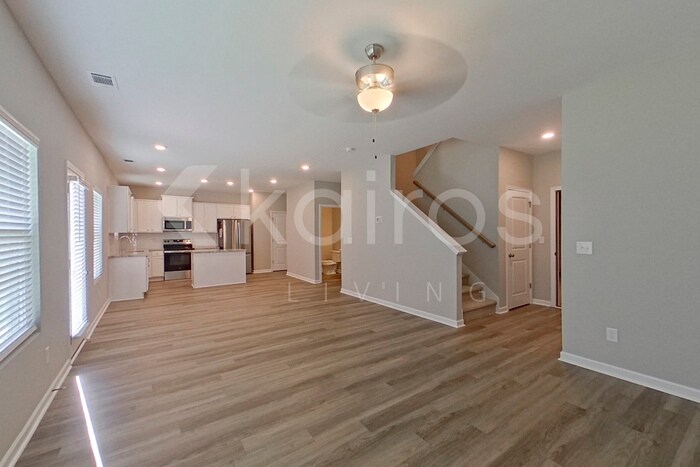 Building Photo - 163 Williams Ln