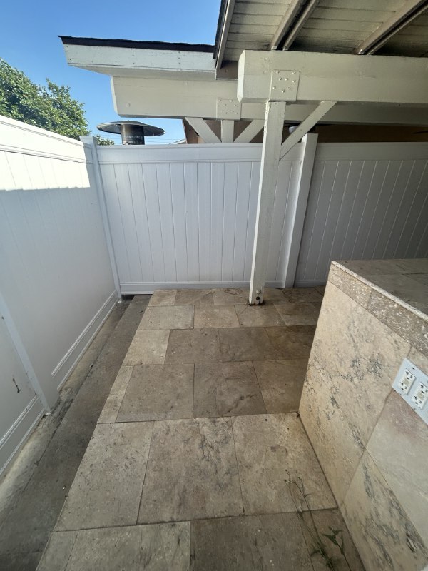 Building Photo - 1317 Marline Ave