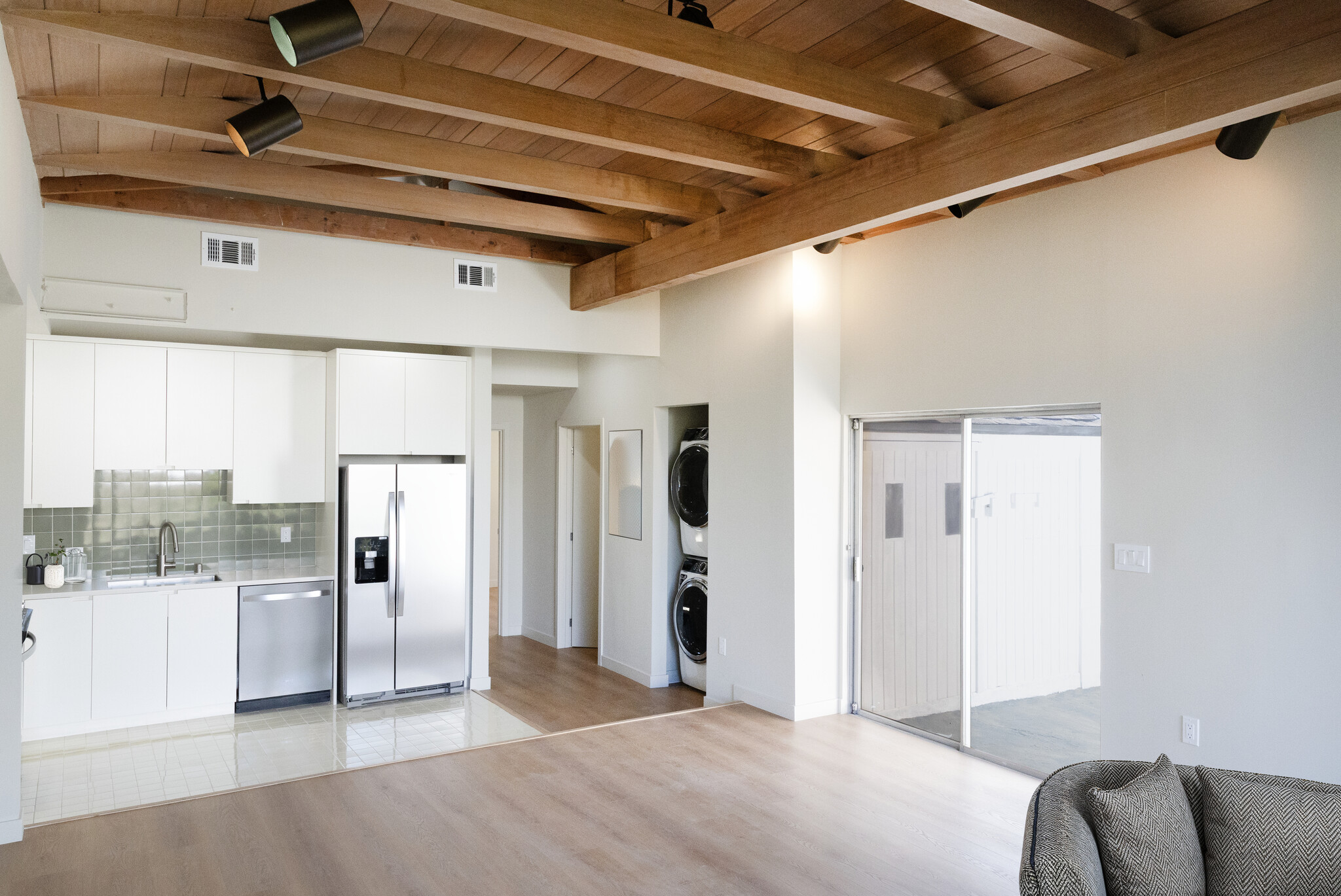 Building Photo - 4519 Finley Ave