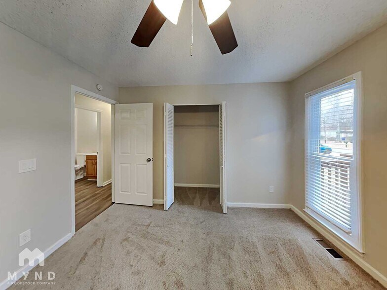 Building Photo - 400 Miller Rd