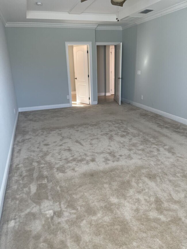 Building Photo - Paradise, Tranquility & Convenience — A Must-See Home in The Reserve at Minneola