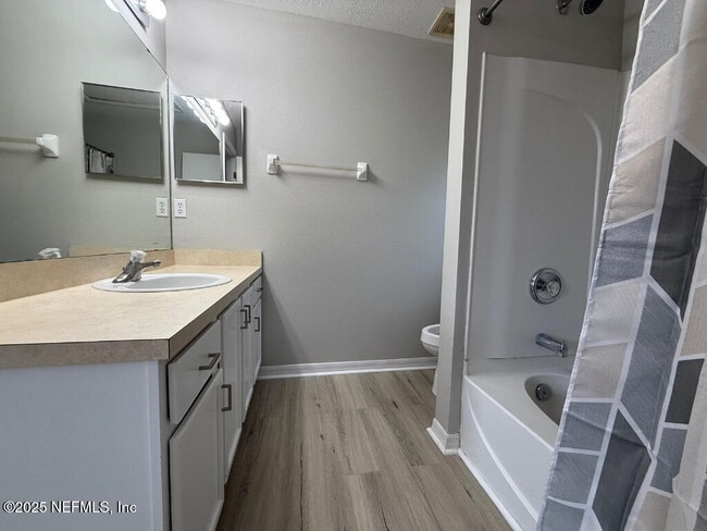 Building Photo - 718 Ginger Mill Dr