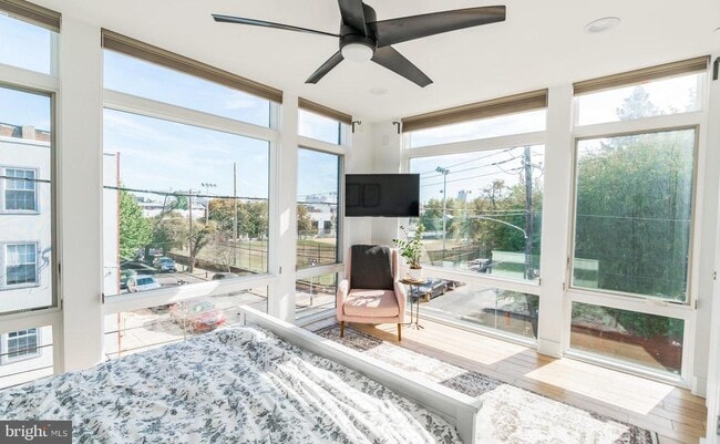 Building Photo - 1500 N Hancock St