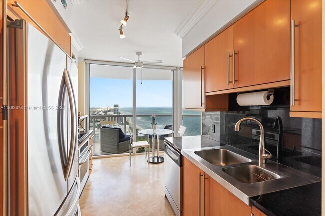 Building Photo - 6365 Collins Ave