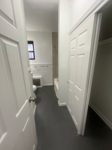 235 S Harrison St 102 - 268 S Harrison St