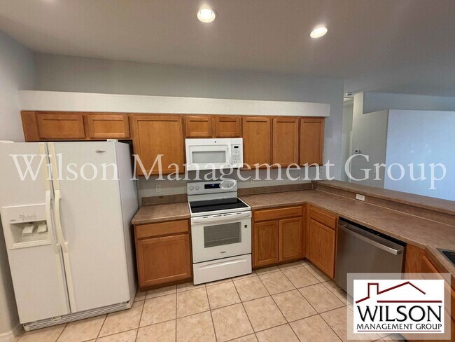 Building Photo - 4309 Hickory Stone Cir