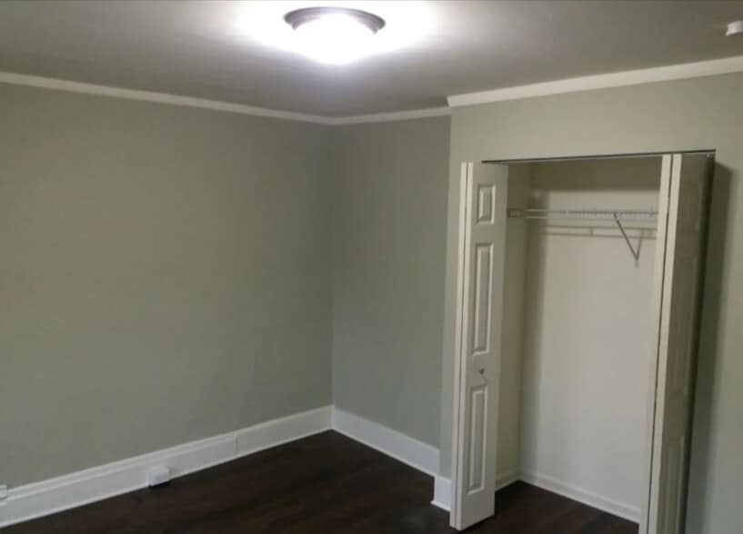 Building Photo - 1310 Mifflin St