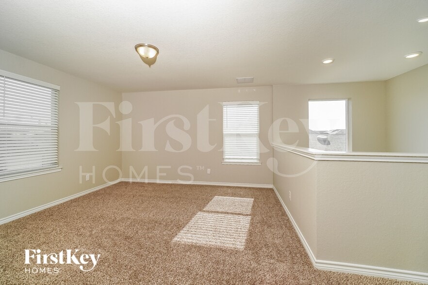 Building Photo - 3964 Gentle Mdw