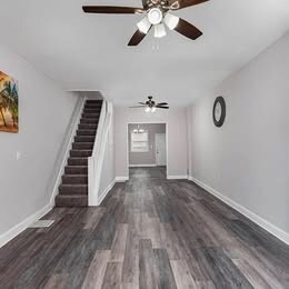 Building Photo - 428 N Lakewood Ave